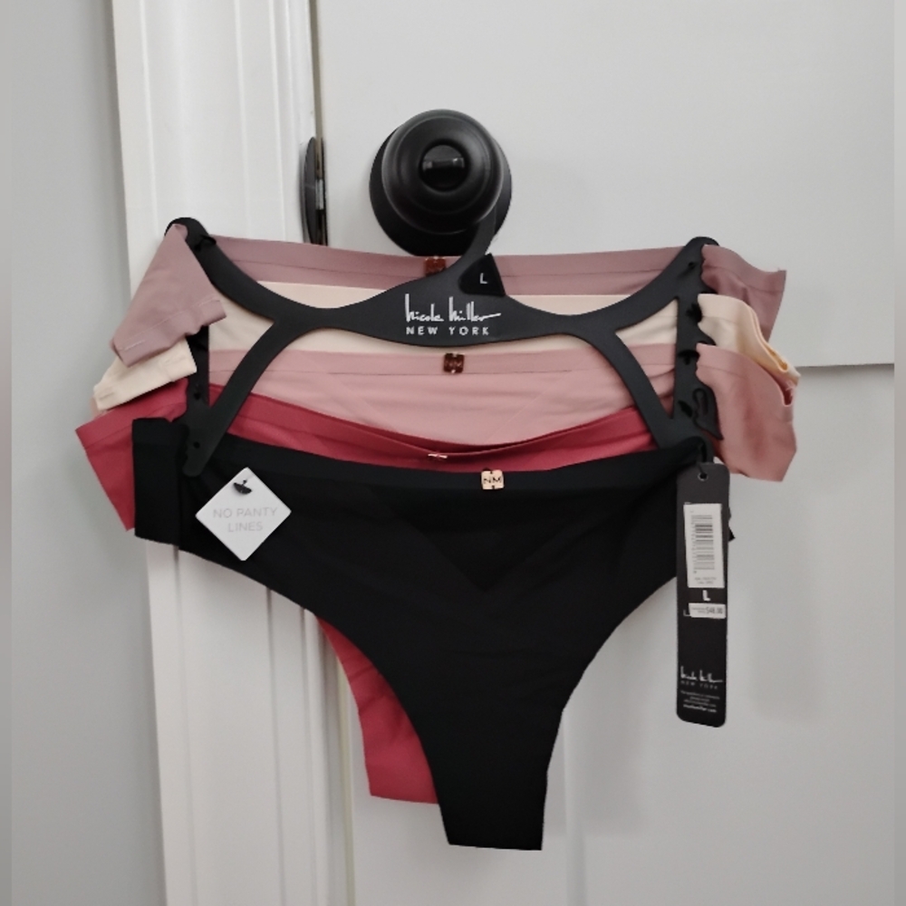 Women's Thong Panties Nicole Miller LARGE